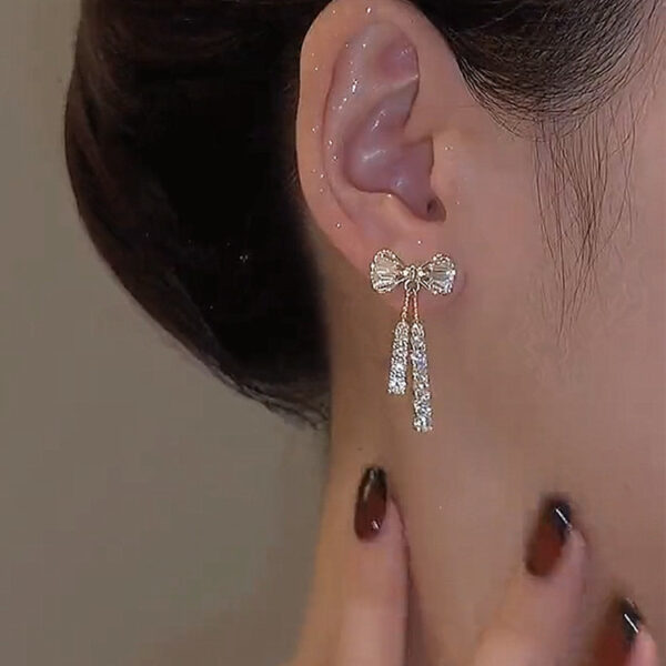 INS Butterfly Earrings With Rhinestones Fashion Temperament Jewelry - Image 7