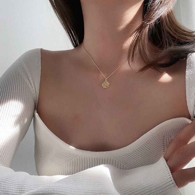 Zircon rose neck chain clavicle chain cool wind - Image 4